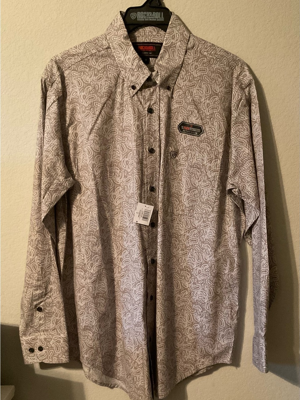Rock&Roll Men's Tan Pinstripe Paisley Button-Down Shirt
